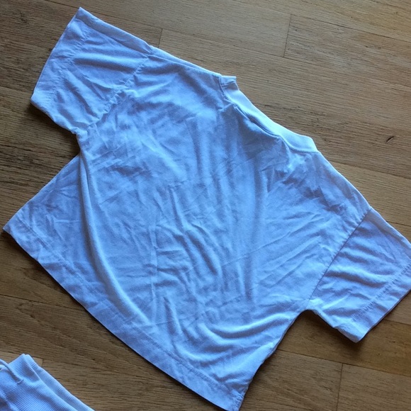 Andrew StJohn💖 cropped white pocket T - Picture 3 of 4